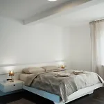 Zentral, Nahe Legoland Und Stadtmitte, Flussblick - Perfekt Fuer Familien, Geschaeftstreffen, Monteure Und Mehr! *