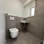 아파트 Zentral, Nahe Legoland Und Stadtmitte, Flussblick - Perfekt Fuer Familien, Geschaeftstreffen, Monteure Und Mehr! 군즈부르크